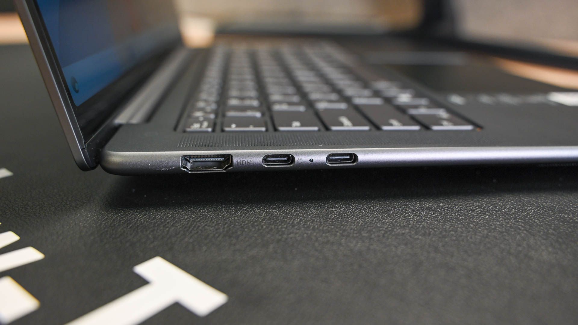 USB-C and HDMI Ports on a Lenovo Slim Pro 7